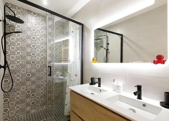 Little Garden Yourhosthelper